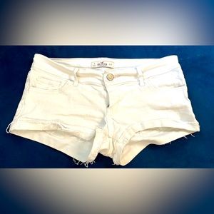 White Hollister Shorts, Size 5